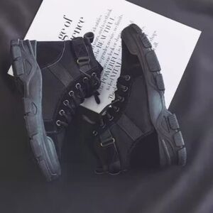 Women Shoes Lace Up Boots